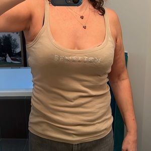 Benetton camisole sprinkled logo